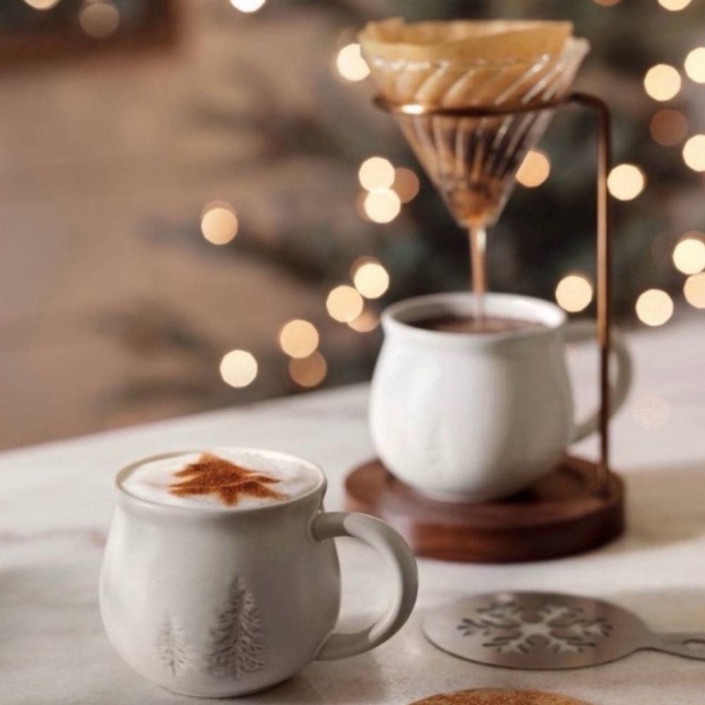 SET OF 2 Hearth & Hand 16oz Winter Pine Trees Cream Holiday Stoneware Mugs NEW - Picture 2 of 6
